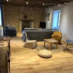 Feriehus Chez Renou Et Prosperou Maison Typique Du Sarladait Saint-Genies
