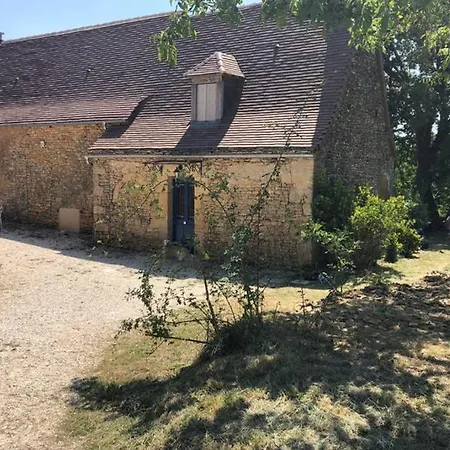 Chez Rénou Et Prospérou Maison Typique Du Sarladait Сasa de vacaciones Saint-Genies